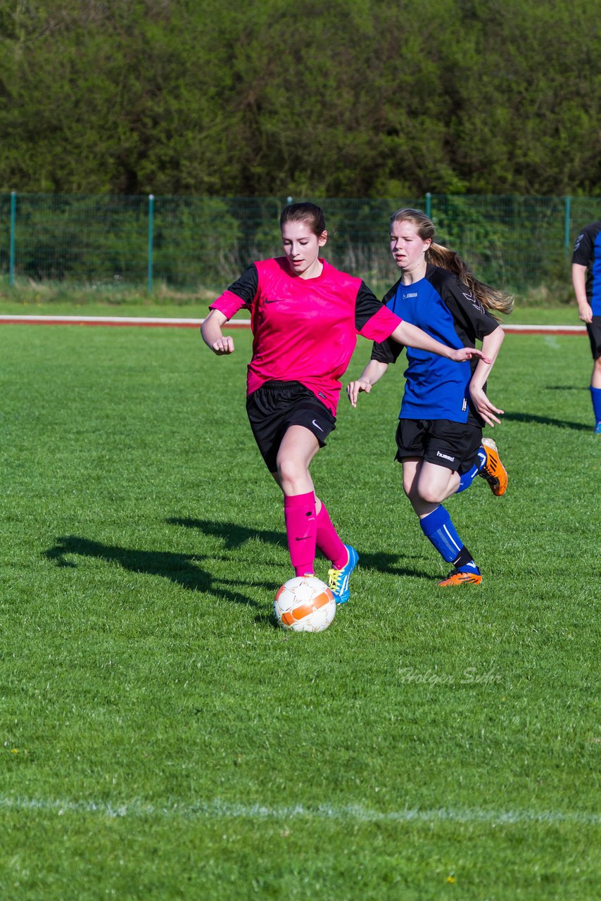 Bild 143 - B-Juniorinnen SV Wahlstedt - TSV Zarpen : Ergebnis: 11:0